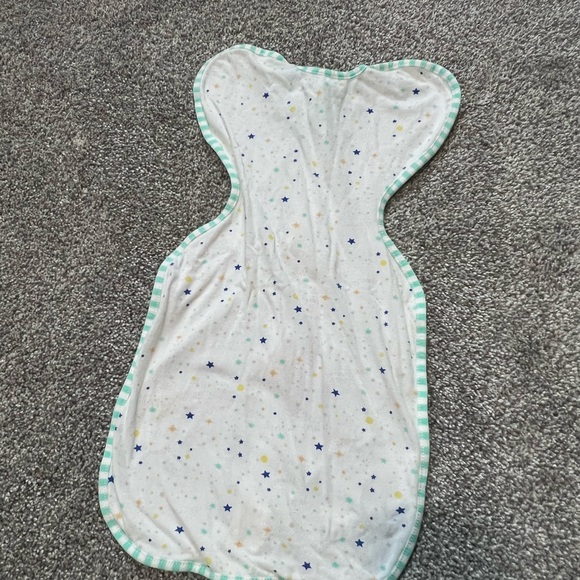 Love to Dream Swaddle Collection - Pink, Green, White - Picture 5 of 11